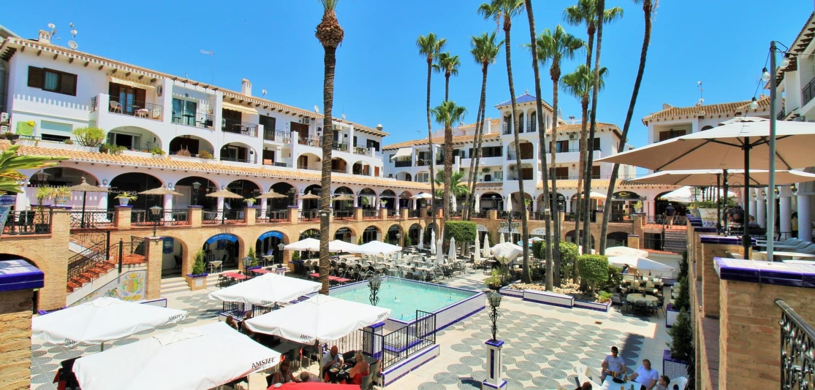 2 bedroom Townhouse for sale in Villamartin with pool - € 225,000 (Ref: 9495299)