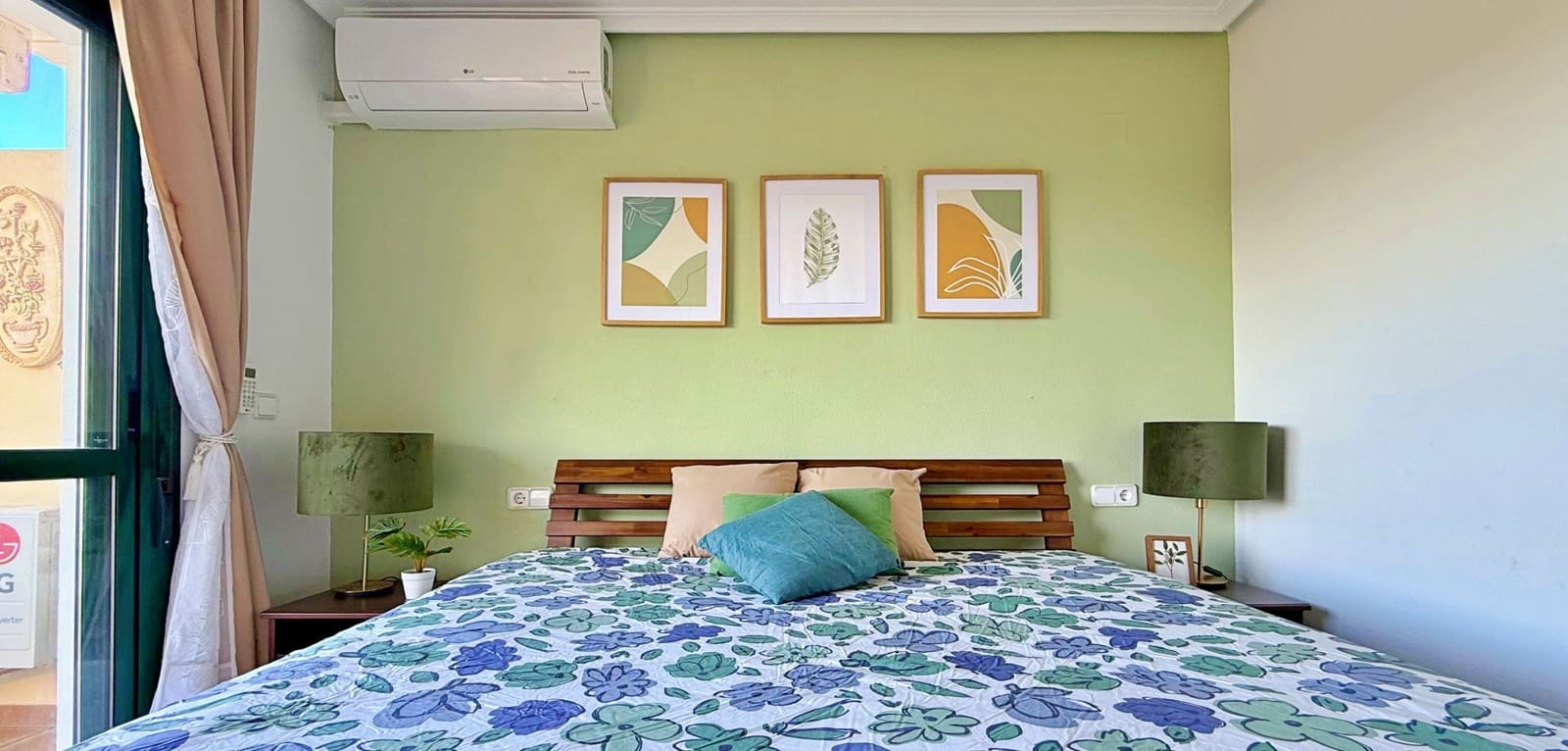 2 bedroom Townhouse for sale in Orihuela Costa - € 215,000 (Ref: 9499863)