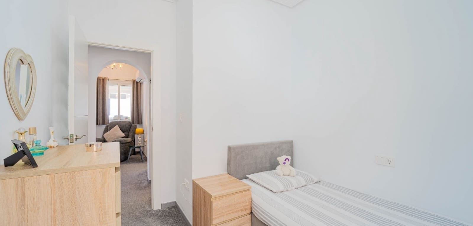 2 bedroom Villa for sale in Los Altos with pool - € 264,900 (Ref: 9499864)