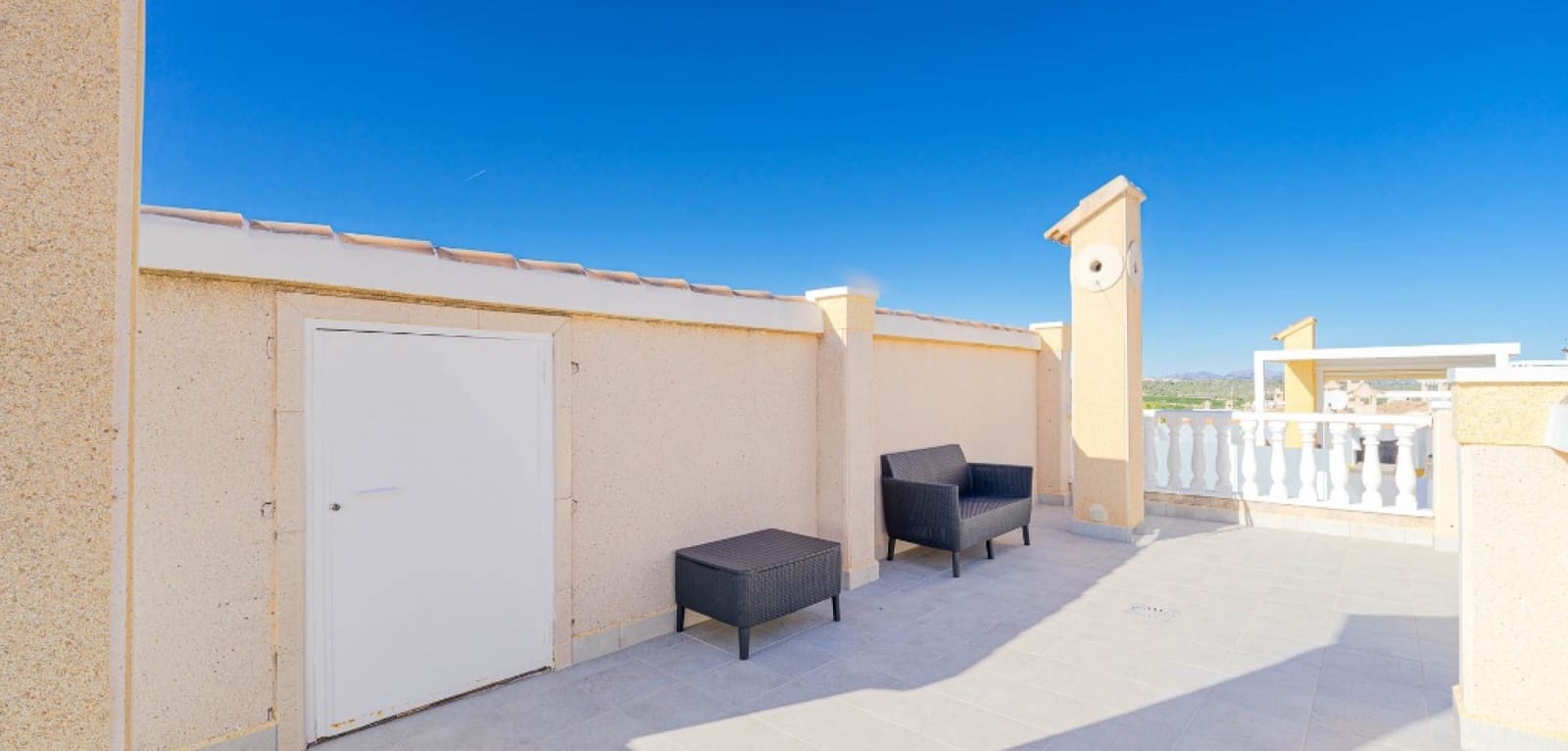 2 bedroom Villa for sale in Los Altos with pool - € 264,900 (Ref: 9499864)