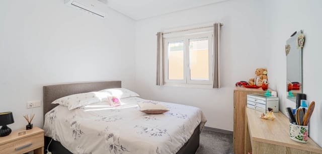 2 soverom Villa til salgs i Los Altos med svømmebasseng - € 264 900 (Ref: 9499864)