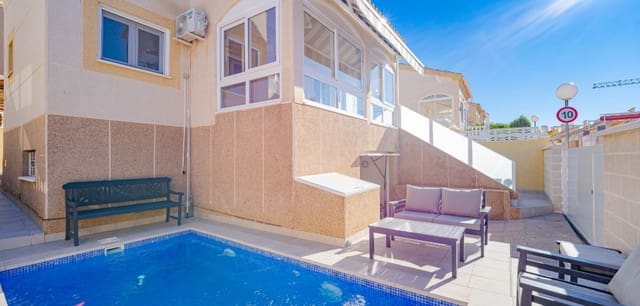 2 soverom Villa til salgs i Los Altos med svømmebasseng - € 264 900 (Ref: 9499864)