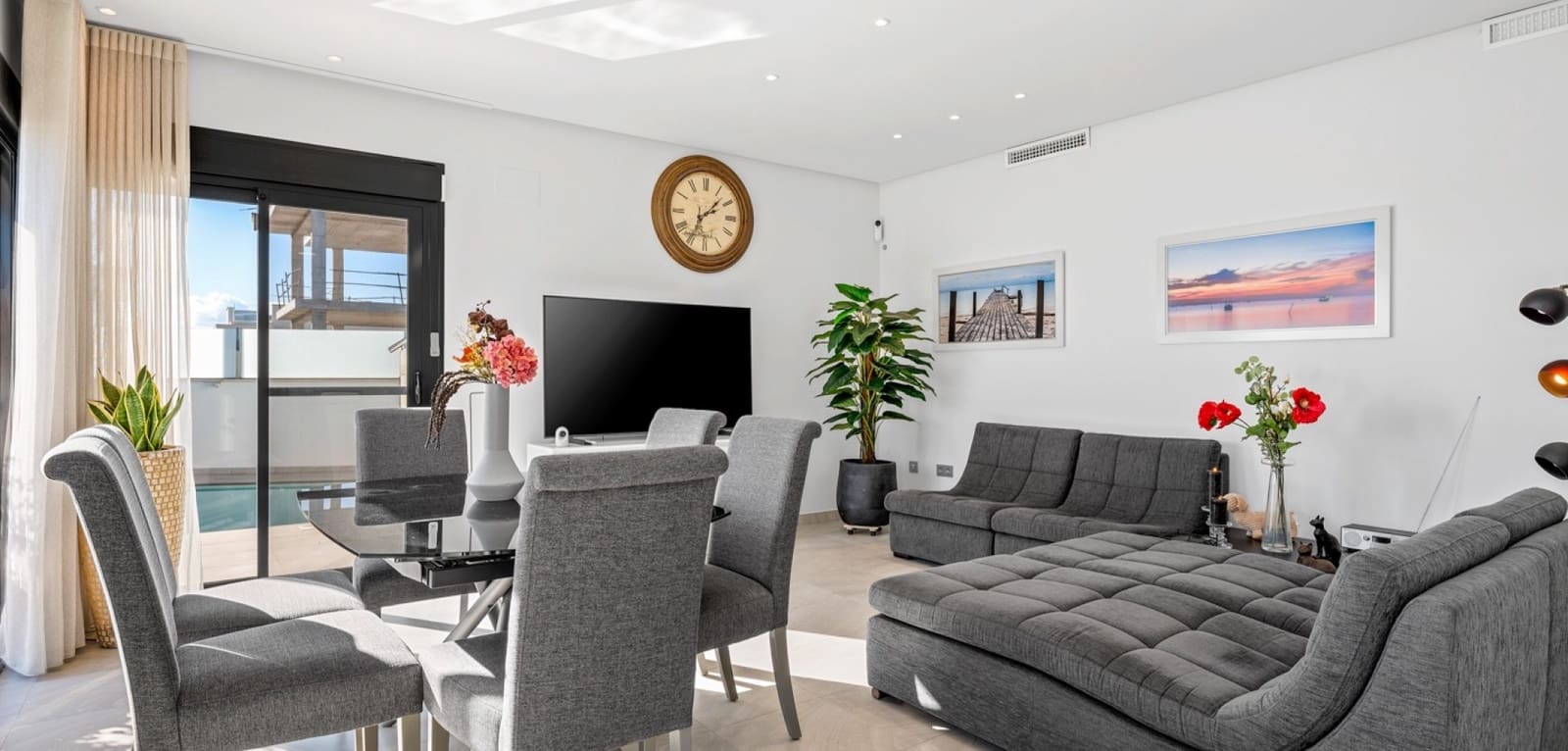 3 bedroom Villa for sale in Los Alcazares with pool - € 349,900 (Ref: 9502935)