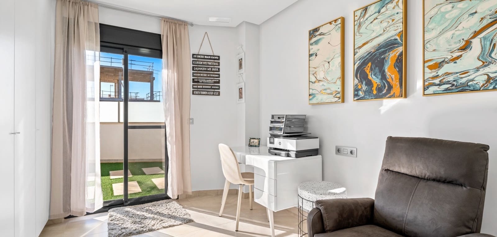 3 bedroom Villa for sale in Los Alcazares with pool - € 349,900 (Ref: 9502935)