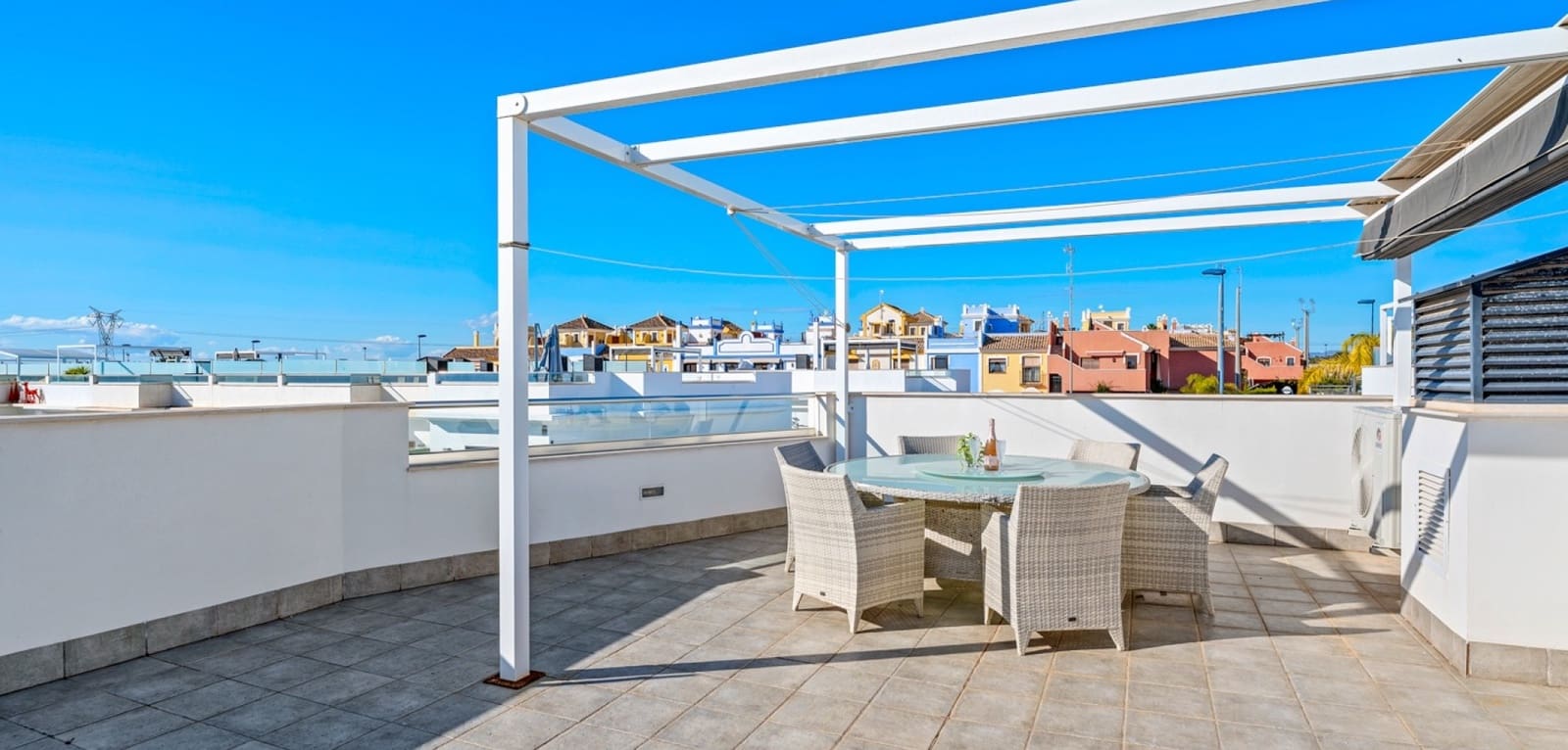 3 bedroom Villa for sale in Los Alcazares with pool - € 349,900 (Ref: 9502935)