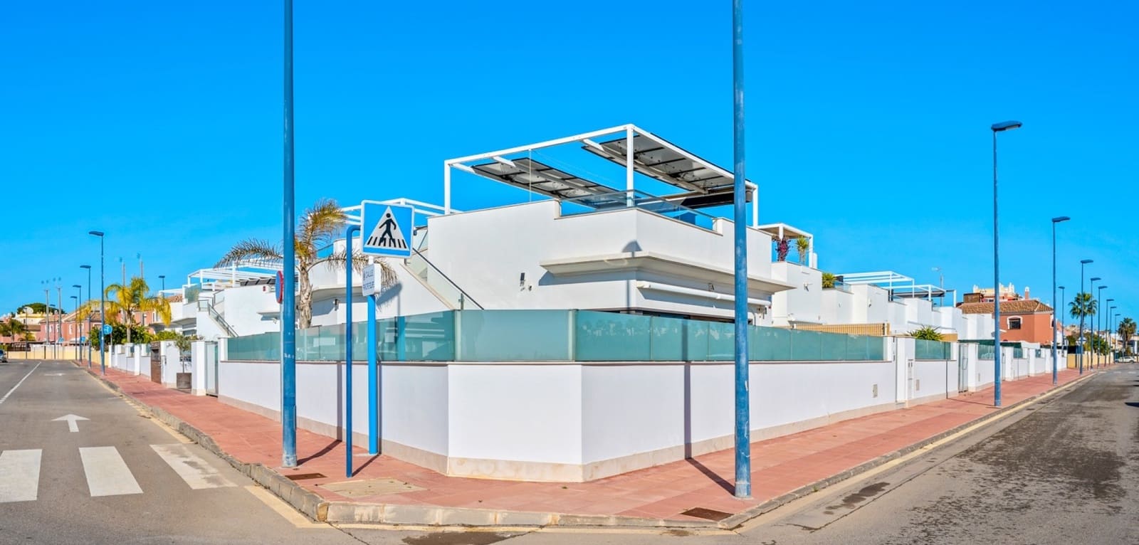 3 bedroom Villa for sale in Los Alcazares with pool - € 349,900 (Ref: 9502935)