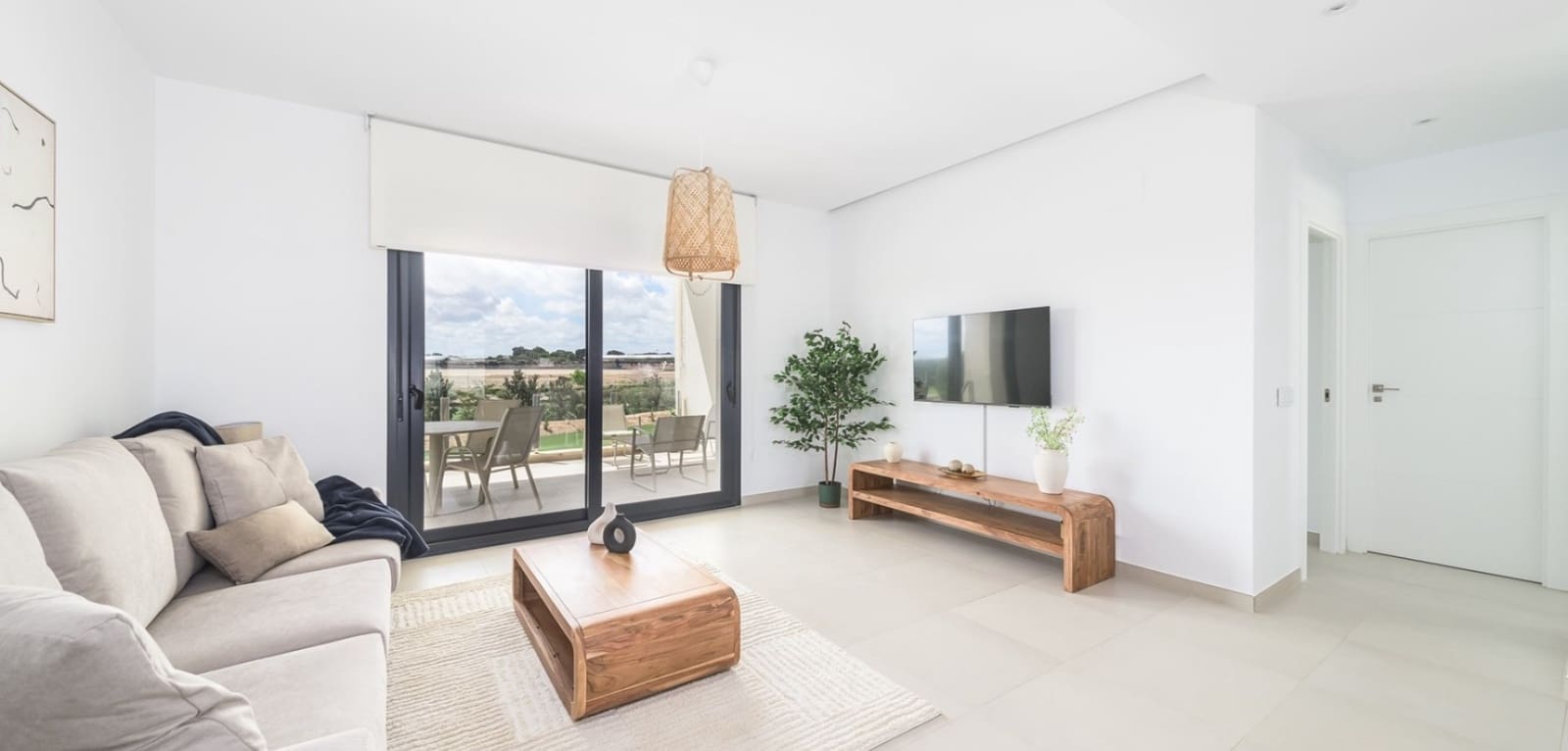 2 bedroom Apartment for sale in Pilar de la Horadada with pool - € 299,000 (Ref: 9502938)