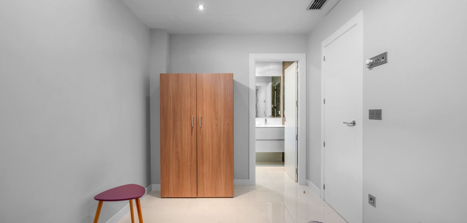 5 soveværelse Villa til salg i Villamartin med swimmingpool - € 469.000 (Ref: 9504670)