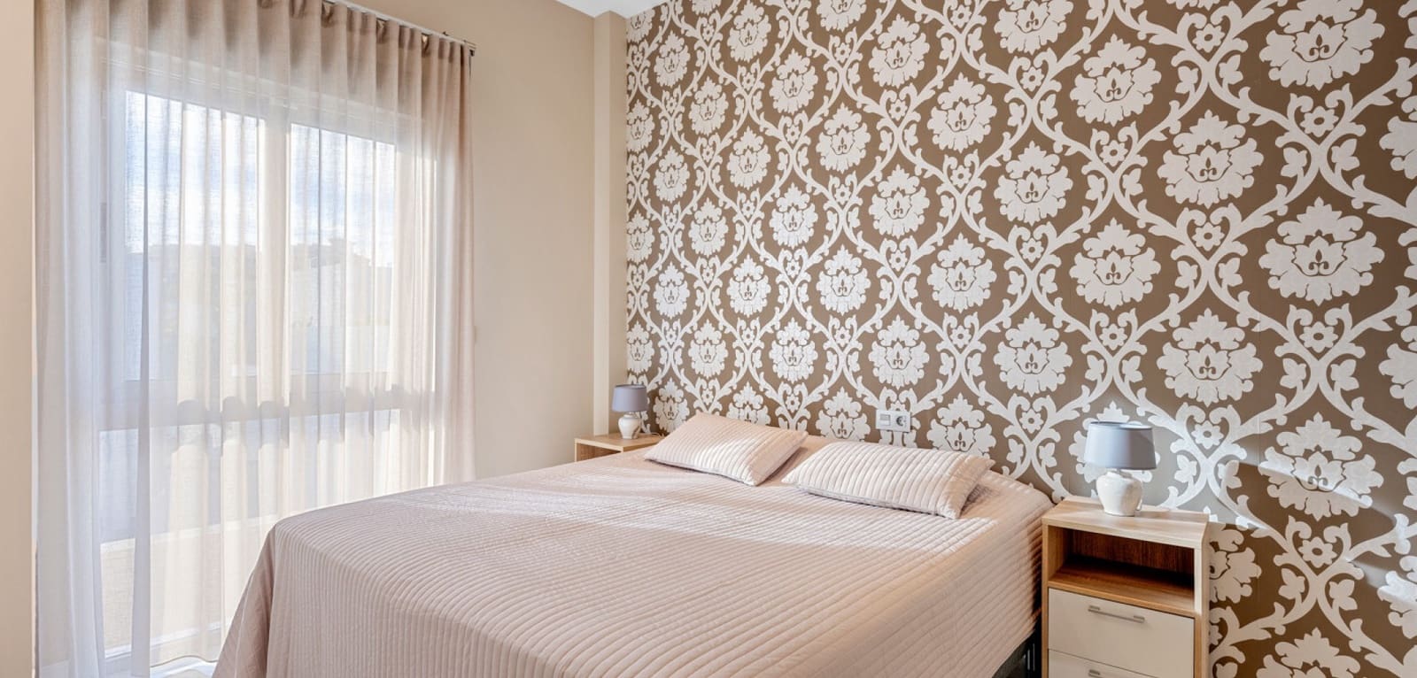 5 soveværelse Villa til salg i Villamartin med swimmingpool - € 469.000 (Ref: 9504670)