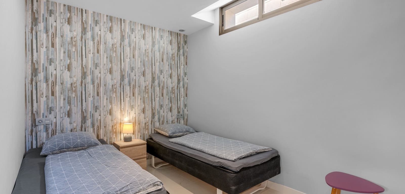 5 soveværelse Villa til salg i Villamartin med swimmingpool - € 469.000 (Ref: 9504670)