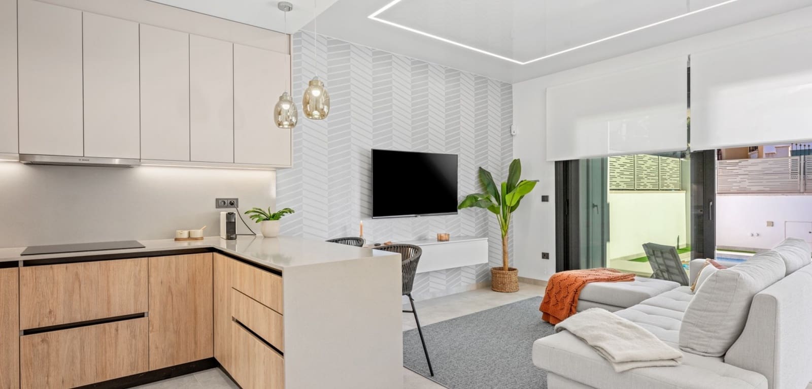 3 slaapkamer Villa te koop in Orihuela Costa met zwembad - € 519.500 (Ref: 9504671)