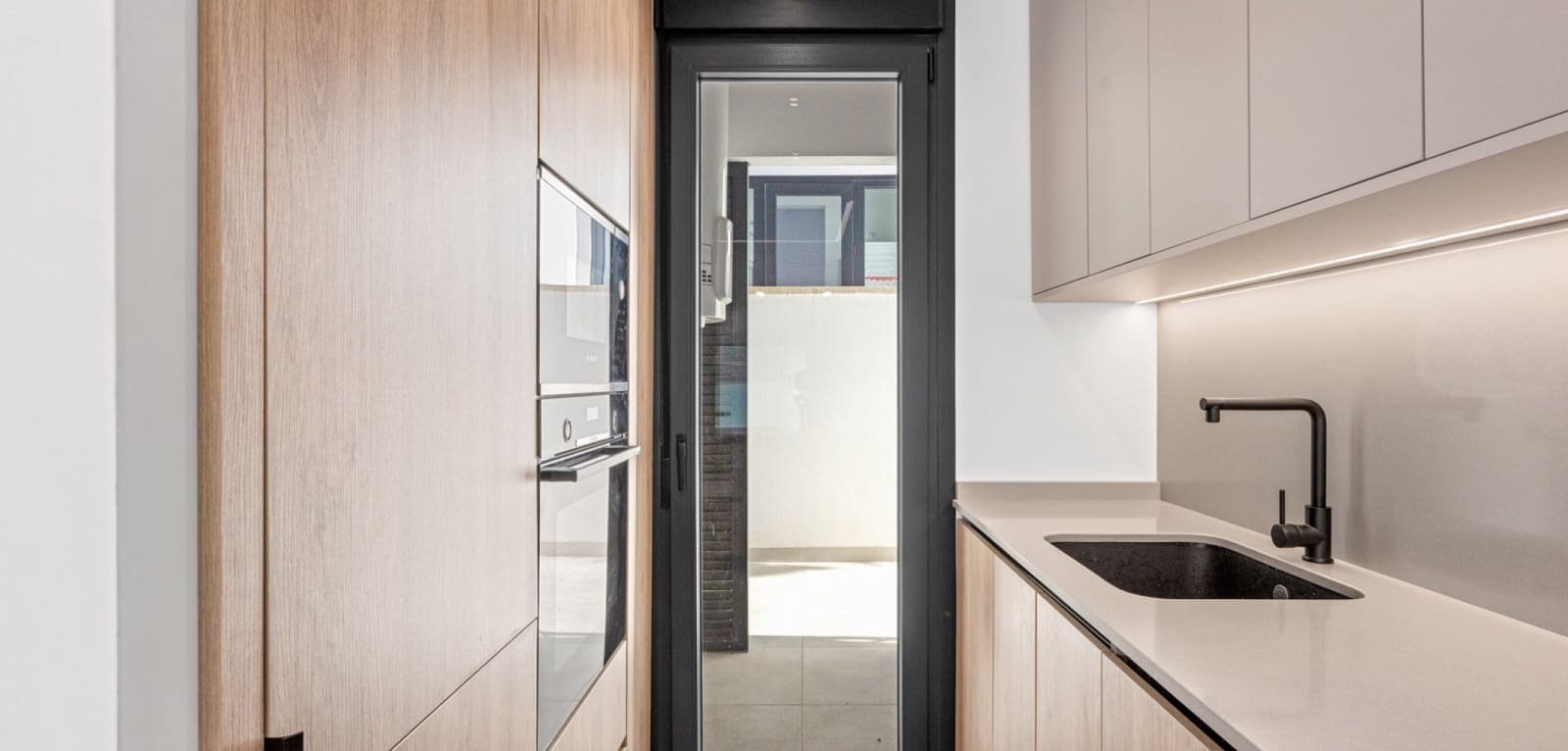 3 slaapkamer Villa te koop in Orihuela Costa met zwembad - € 519.500 (Ref: 9504671)