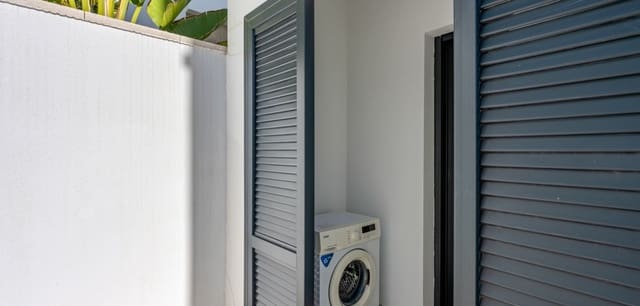 3 slaapkamer Villa te koop in Las Filipinas met zwembad - € 519.500 (Ref: 9504671)