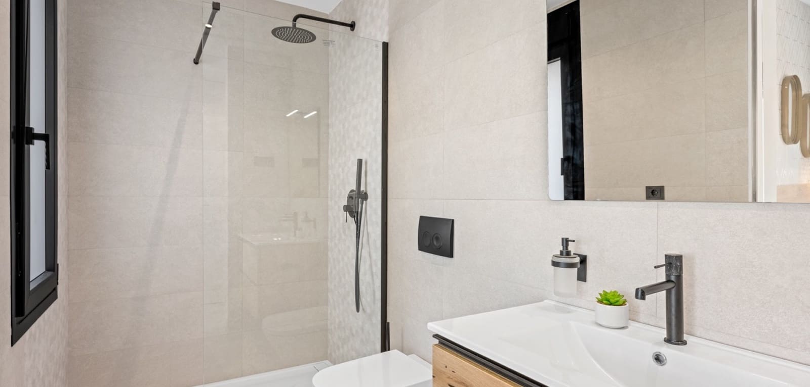 3 slaapkamer Villa te koop in Orihuela Costa met zwembad - € 519.500 (Ref: 9504671)