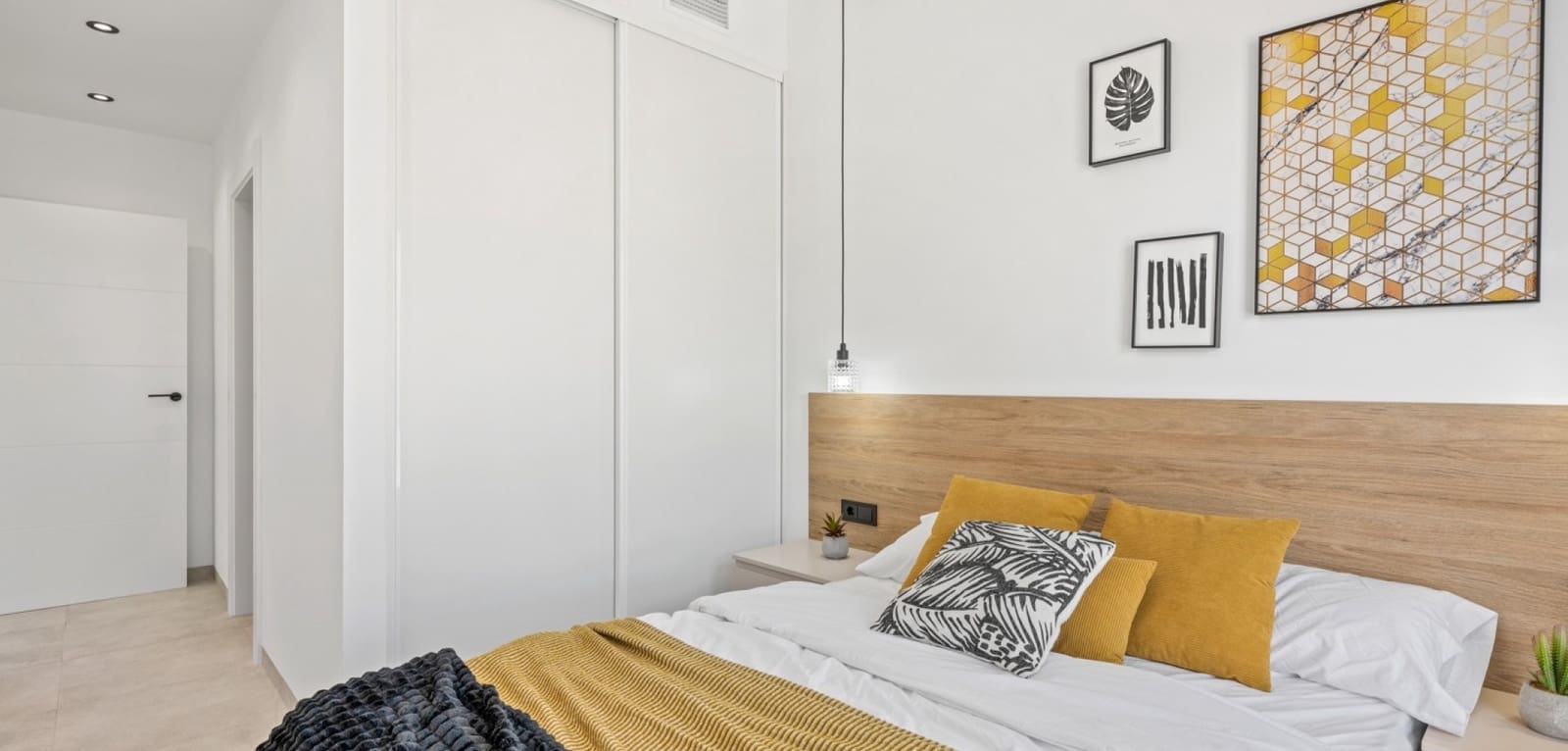 3 slaapkamer Villa te koop in Orihuela Costa met zwembad - € 519.500 (Ref: 9504671)