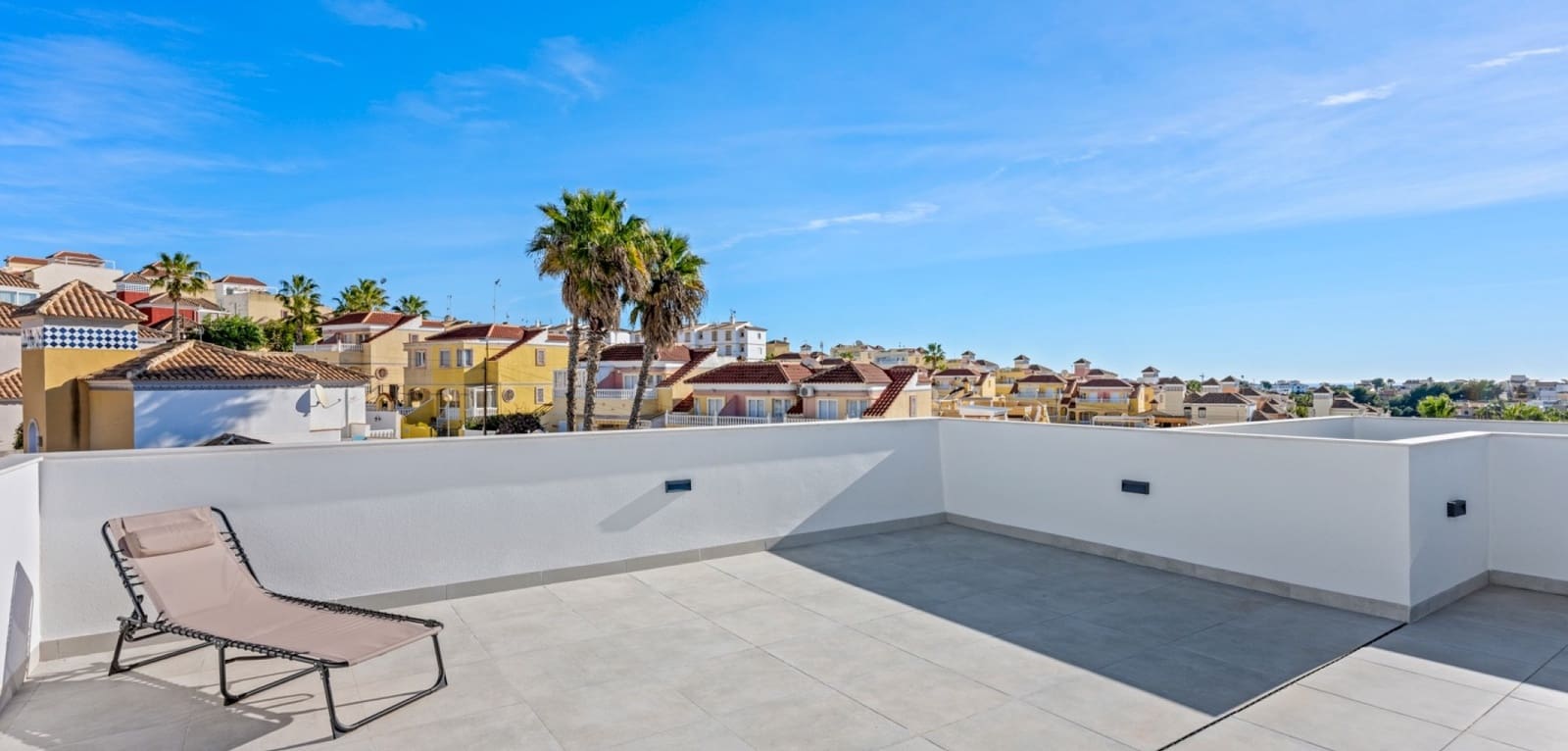 3 slaapkamer Villa te koop in Orihuela Costa met zwembad - € 519.500 (Ref: 9504671)