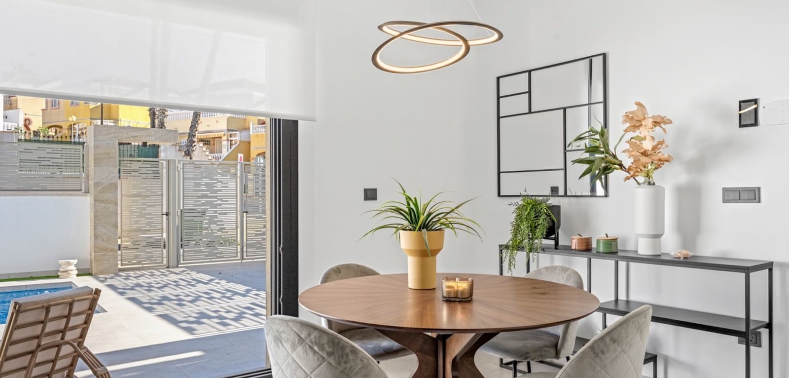 3 slaapkamer Villa te koop in Orihuela Costa met zwembad - € 519.500 (Ref: 9504671)