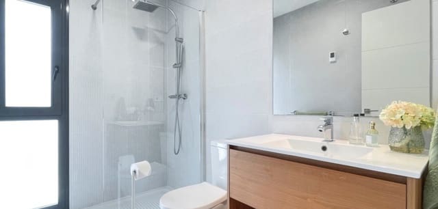 Chalet de 2 habitaciones en Ciudad Quesada, Rojales en venta con piscina - 369.000 € (Ref: 9504674)