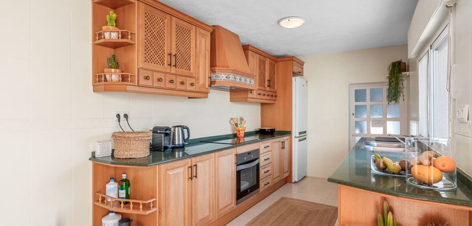 3 bedroom Villa for sale in Ciudad Quesada with pool - € 445,000 (Ref: 9509387)