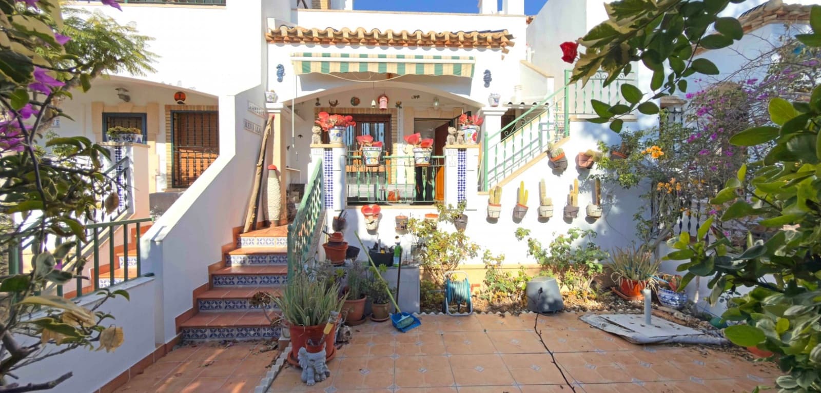 2 camera da letto Casa in vendita in Villamartin con piscina - 215.000 € (Rif: 9511436)