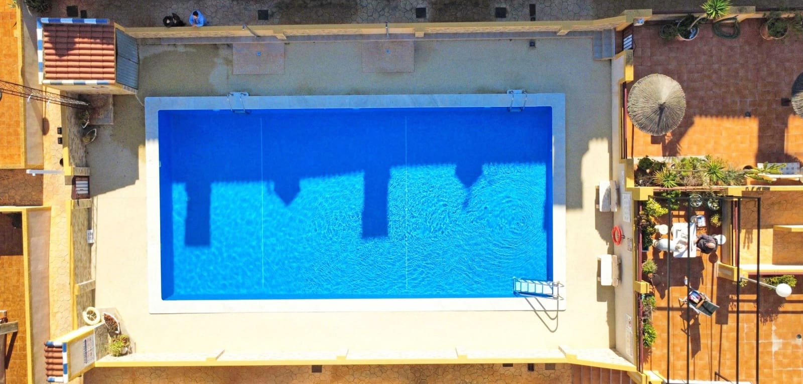 3 bedroom Townhouse for sale in Los Altos with pool garage - € 185,000 (Ref: 9511437)