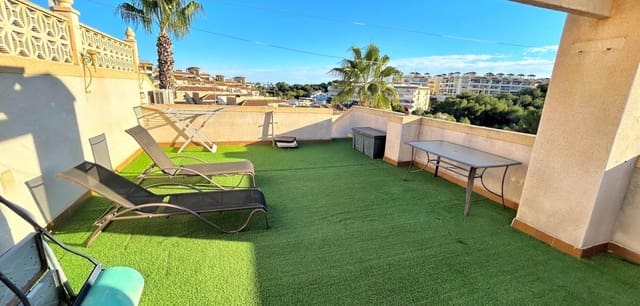 4 bedroom Townhouse for sale in Villamartin, Orihuela with pool - € 249,900 (Ref: 9511439)