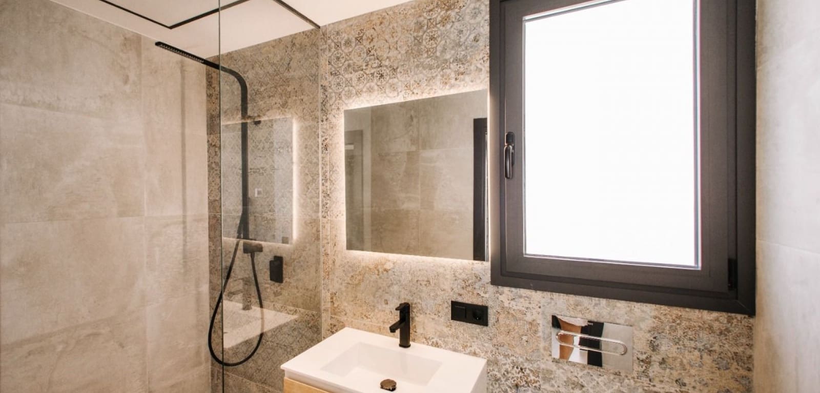 2 bedroom Bungalow for sale in Ciudad Quesada with pool - € 475,000 (Ref: 9521543)