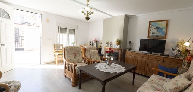 3 soveværelse Byhus til salg i El Chaparral - La Siesta - La Torreta, Torrevieja - € 149.000 (Ref: 9521546)