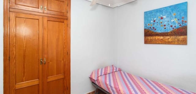 2 slaapkamer Bungalow te koop in Punta Prima, Orihuela - € 189.999 (Ref: 9524624)