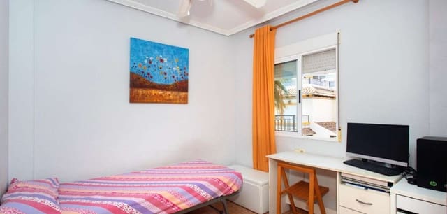 2 slaapkamer Bungalow te koop in Punta Prima, Orihuela - € 189.999 (Ref: 9524624)