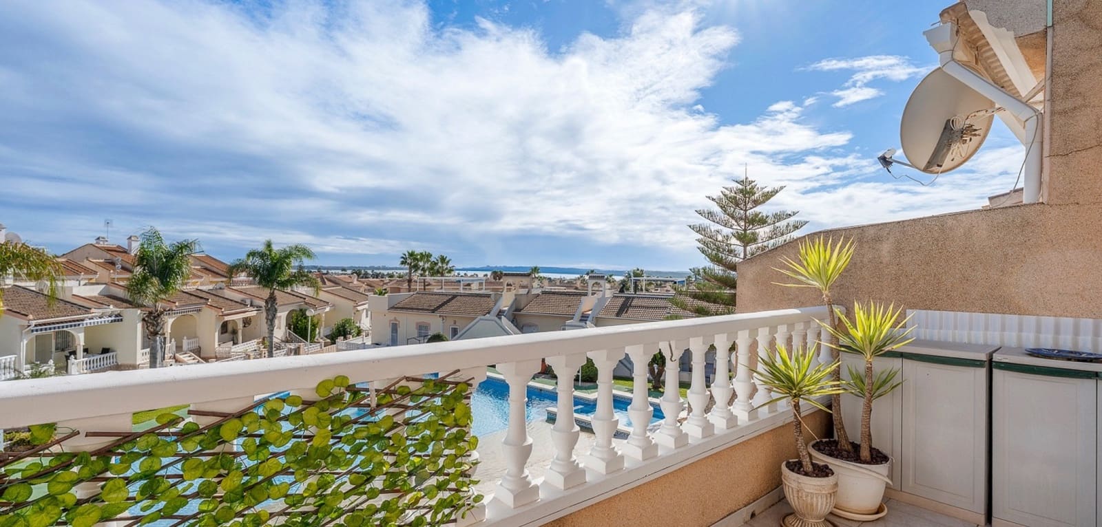 Casa de 2 habitaciones en Ciudad Quesada en venta con piscina - 189.000 € (Ref: 9534448)