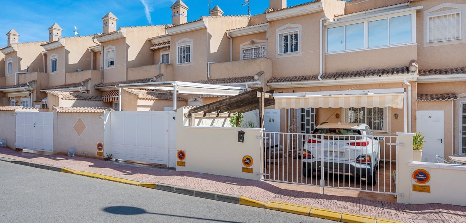 Casa de 2 habitaciones en Ciudad Quesada en venta con piscina - 189.000 € (Ref: 9534448)