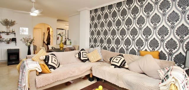 2 slaapkamer Appartement te koop in Playa Flamenca, Orihuela met zwembad - € 189.950 (Ref: 9537814)