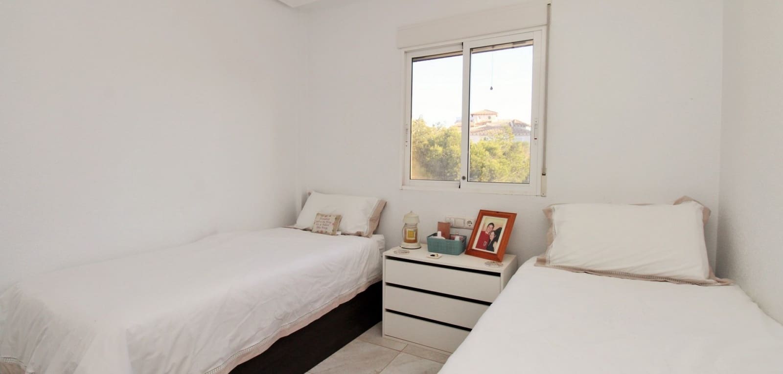 4 camera da letto Villa in vendita in Playa Flamenca con piscina - 399.950 € (Rif: 9537816)