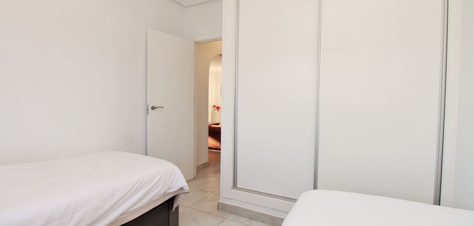 4 camera da letto Villa in vendita in Playa Flamenca con piscina - 399.950 € (Rif: 9537816)