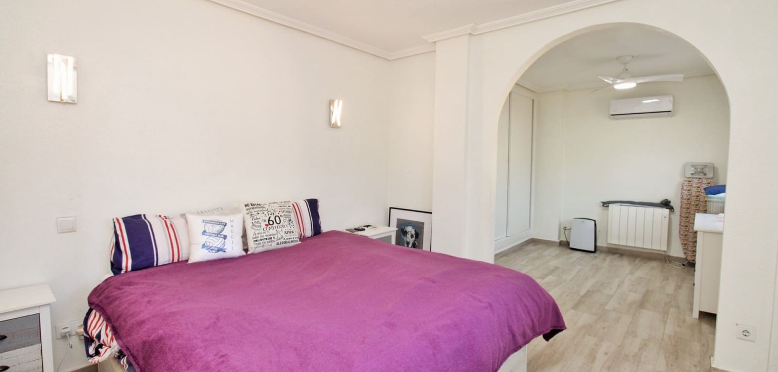 4 camera da letto Villa in vendita in Playa Flamenca con piscina - 399.950 € (Rif: 9537816)