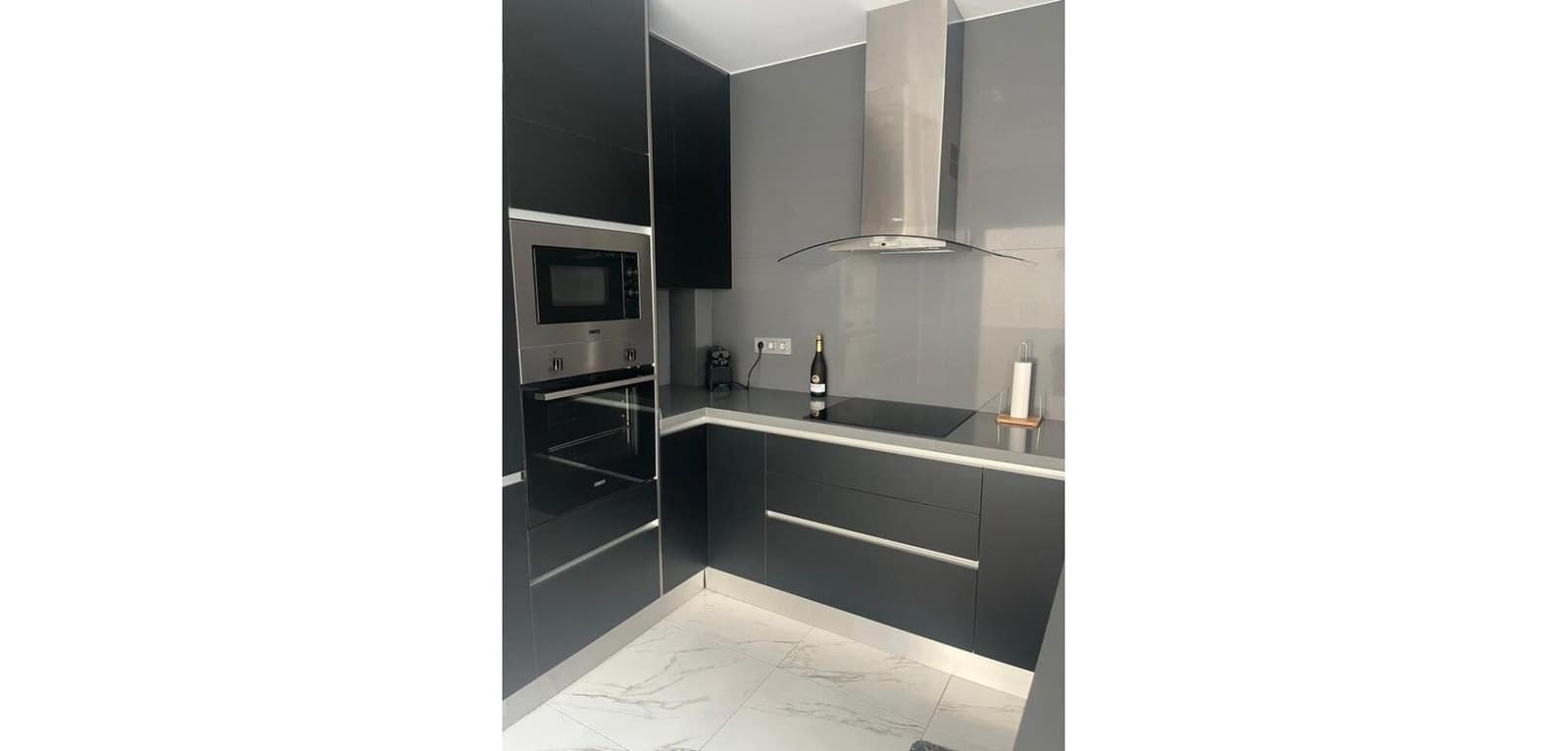 3 Zimmer Villa zu verkaufen in Villamartin mit Pool - 400.000 € (Ref: 9537817)