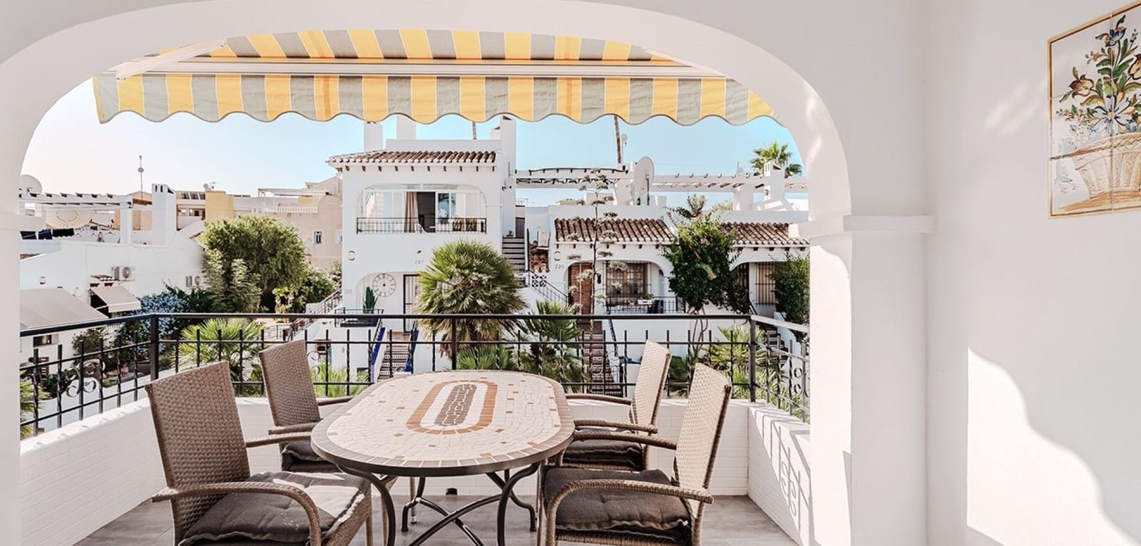 3 soveværelse Lejlighed til salg i Villamartin med swimmingpool - € 299.000 (Ref: 9537818)