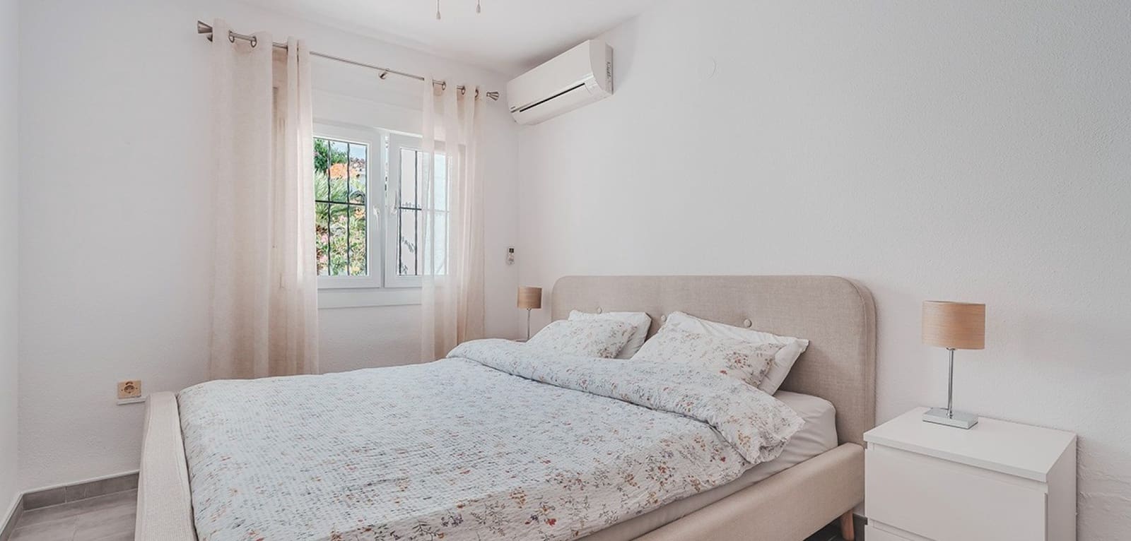 3 soveværelse Lejlighed til salg i Villamartin med swimmingpool - € 299.000 (Ref: 9537818)