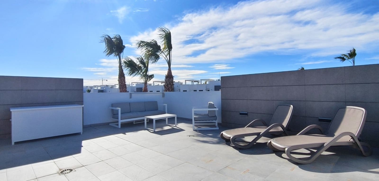 3 soverom Villa til salgs i El Raso med svømmebasseng - € 389 990 (Ref: 9537819)