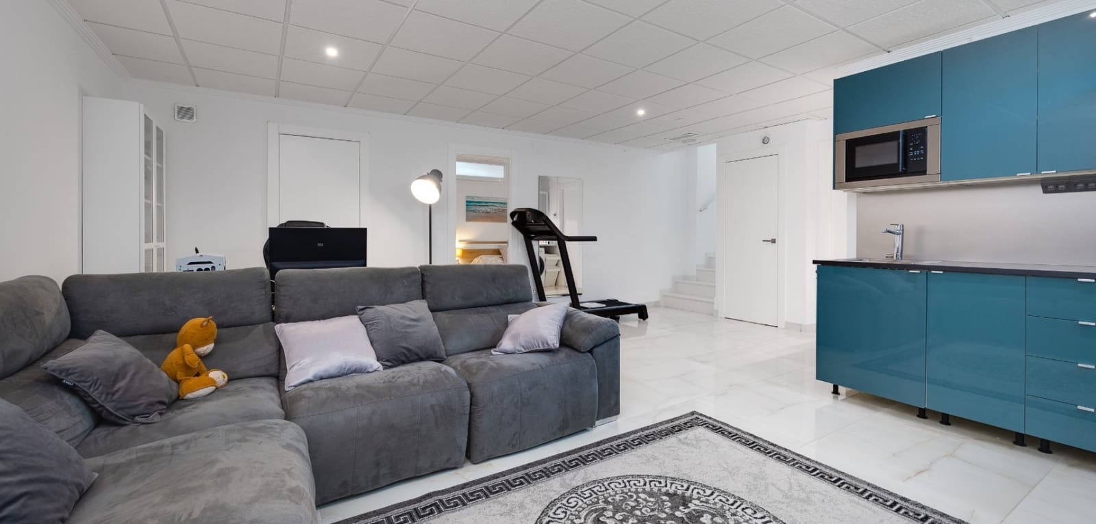 4 chambre Villa/Maison à vendre à Torrevieja avec piscine - 750 000 € (Ref: 9542037)