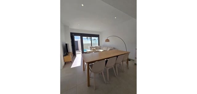 3 soveværelse Semi-Rækkehus til salg i Torre-Pacheco med swimmingpool - € 309.900 (Ref: 9542038)