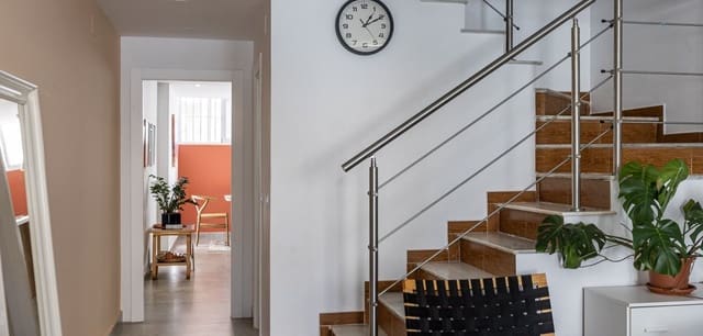 3 bedroom Townhouse for sale in Nueva Torrevieja, Torrevieja with pool - € 205,000 (Ref: 9542039)