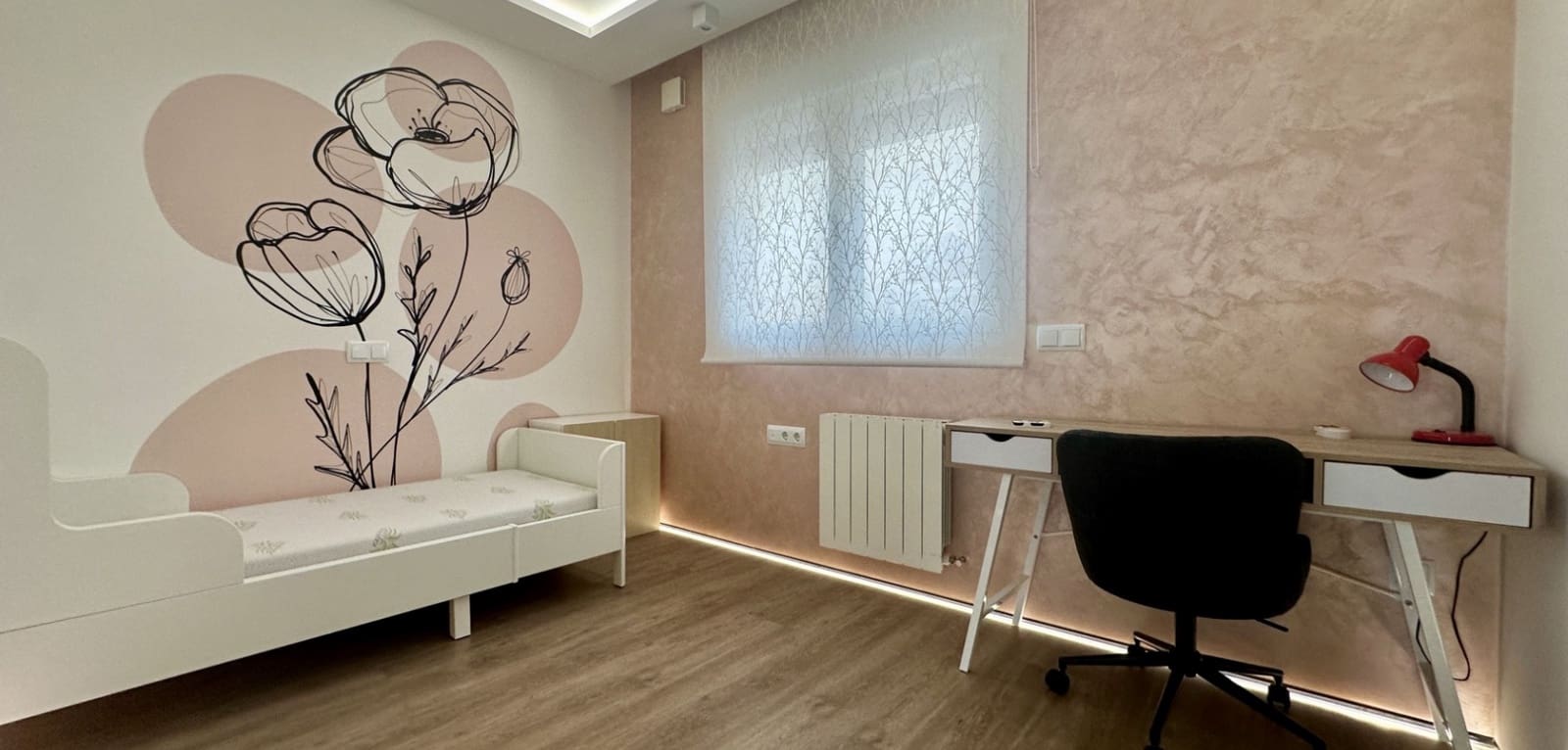 3 bedroom Townhouse for sale in La Florida with pool garage - € 249,000 (Ref: 9552324)