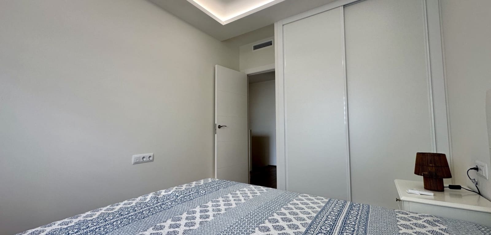 3 bedroom Townhouse for sale in La Florida with pool garage - € 249,000 (Ref: 9552324)