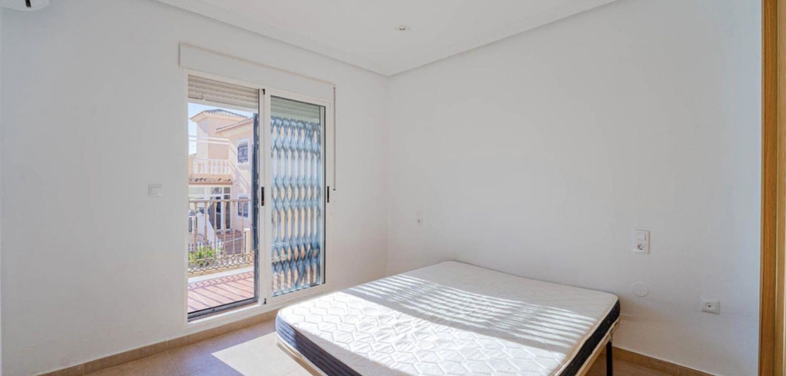 2 slaapkamer Huis te koop in Los Altos met zwembad - € 199.000 (Ref: 9552325)