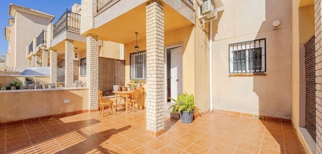 2 soveværelse Byhus til salg i Los Altos med swimmingpool - € 199.000 (Ref: 9552325)