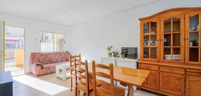 2 soveværelse Byhus til salg i Los Altos med swimmingpool - € 199.000 (Ref: 9552325)