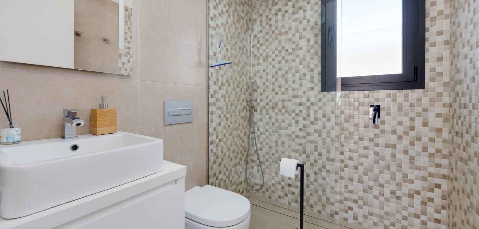 3 bedroom Villa for sale in Santiago de la Ribera with pool - € 369,000 (Ref: 9552327)