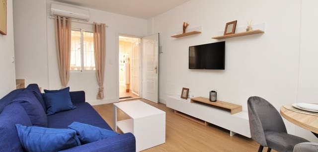 2 makuuhuone Omakotitalo myytävänä paikassa Villamartin, Orihuela mukana uima-altaan - 179 000 € (Ref: 9569255)